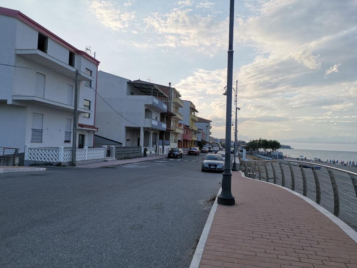 Un Posto Al Sole Panzió Torretta  Kültér fotó